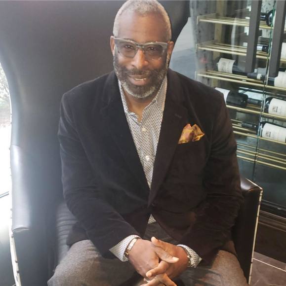 Meet your Posher, Alvin - Picture 1 of 1